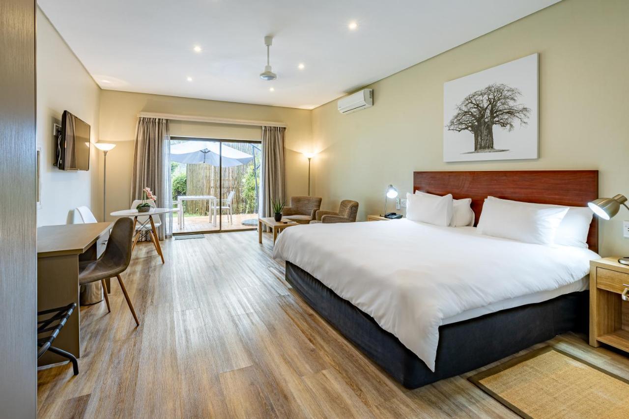 African Sky Hotels - Pine Lake Inn White River Kültér fotó