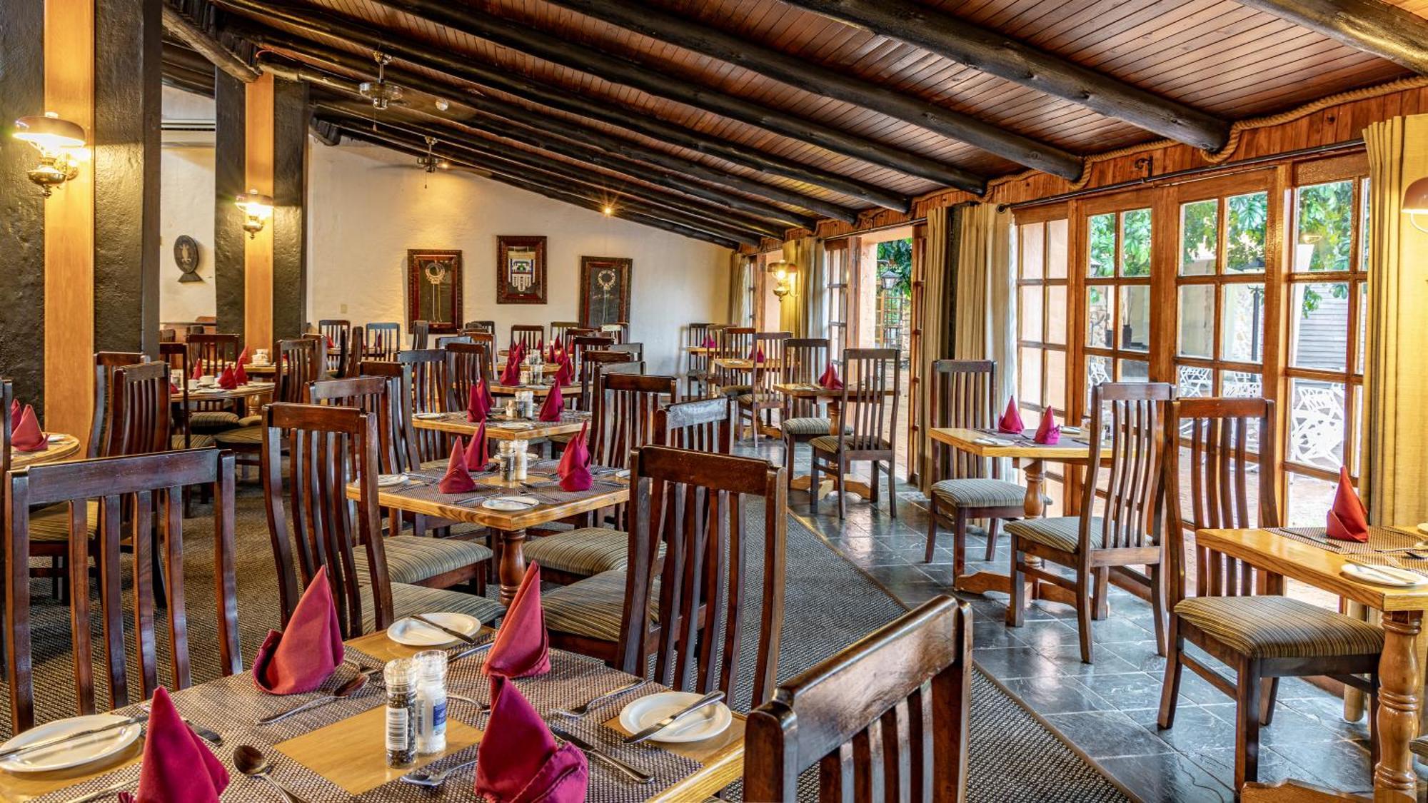 African Sky Hotels - Pine Lake Inn White River Kültér fotó